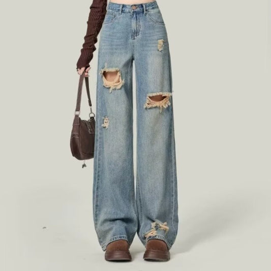 Simple Ripped Jeans